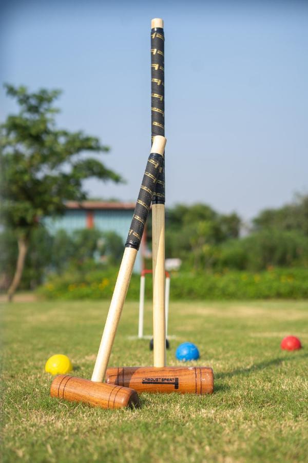Tree Of Life Ecotainers Agra Hotel Agra  Exterior photo