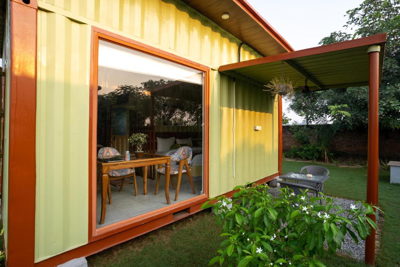 Tree Of Life Ecotainers Agra Hotel Agra  Exterior photo
